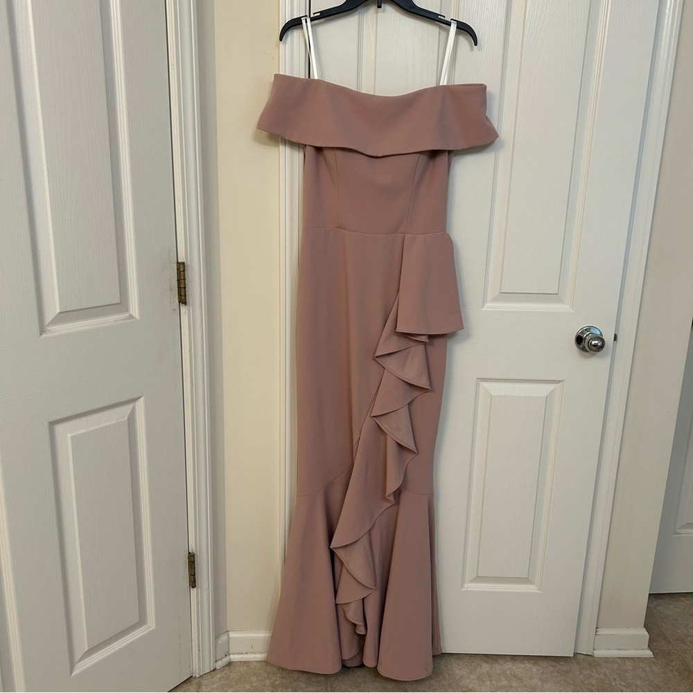 BETSY & ADAM Off-The-Shoulder Cascading Ruffle Mermaid Gown in Rose Size 10 - Picture 5 of 11
